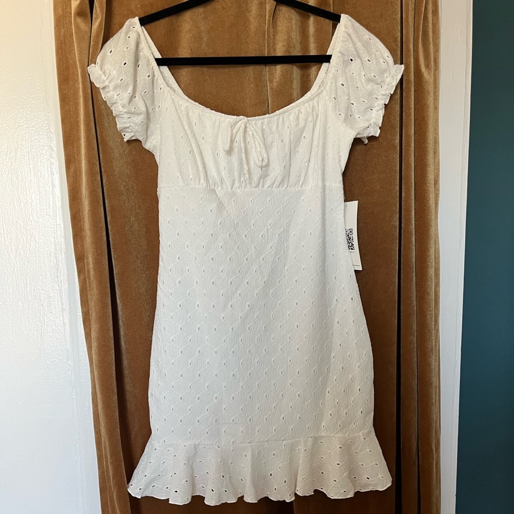 Emerald Sundae Brand New Off The Shoulder White Dress